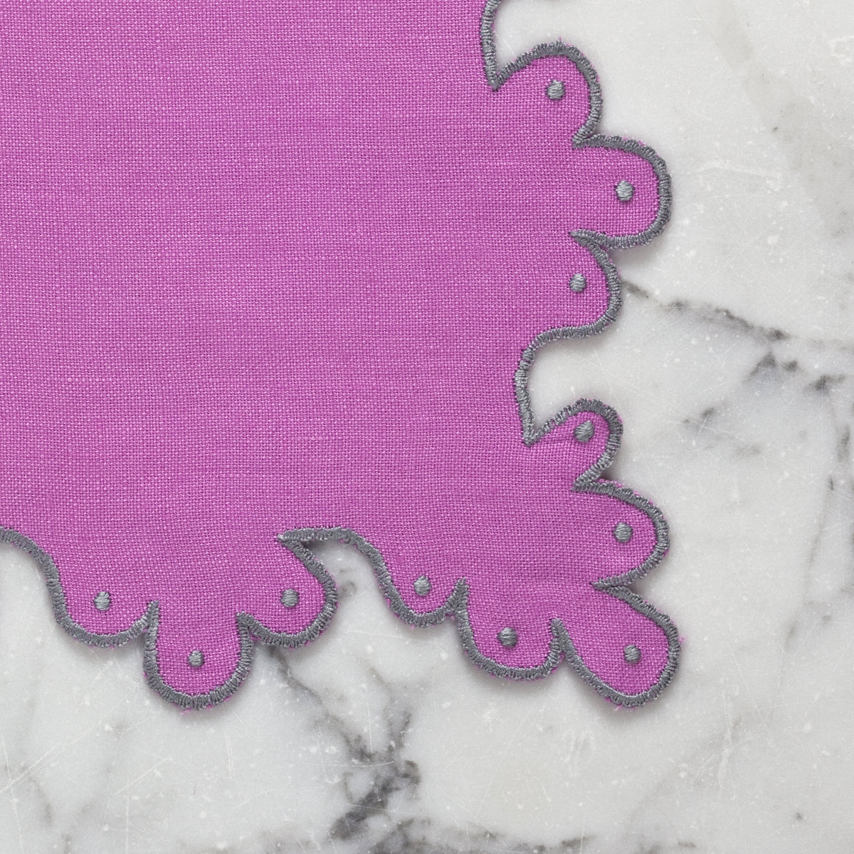 Calais Table Linens