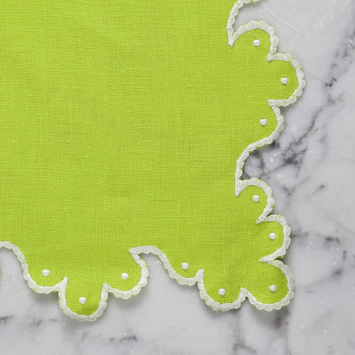 Calais Table Linens