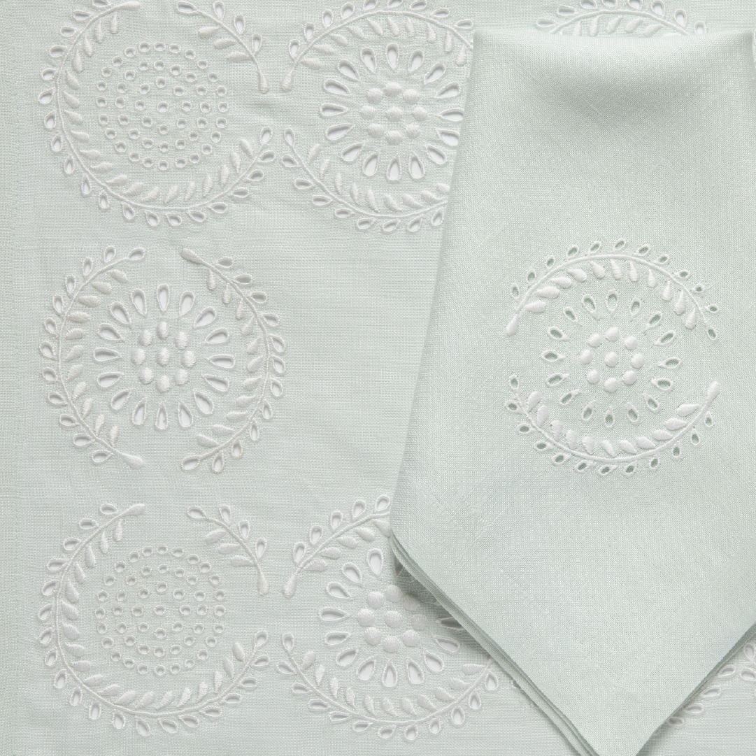 Antibes Table Linens