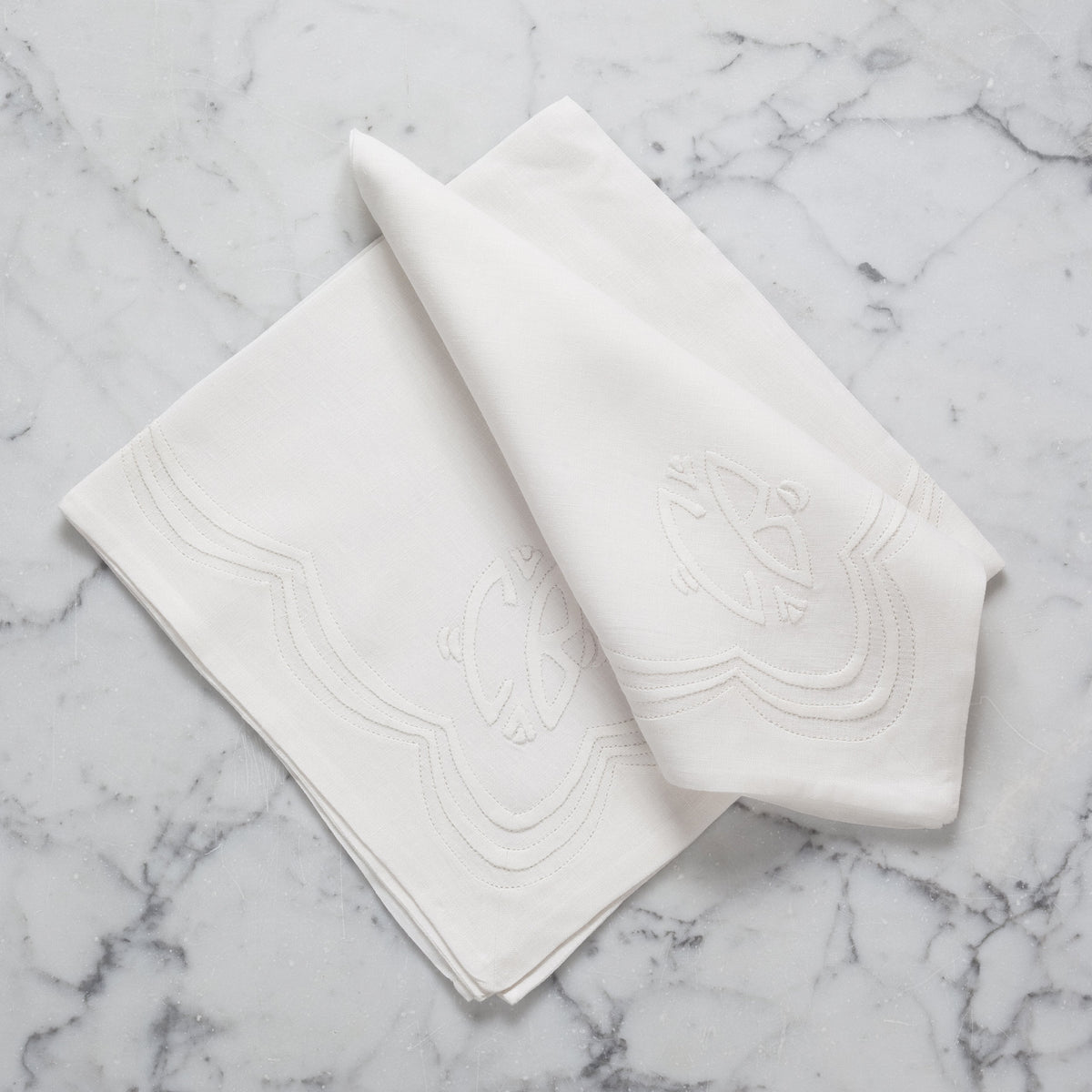 Versailles Table Linens