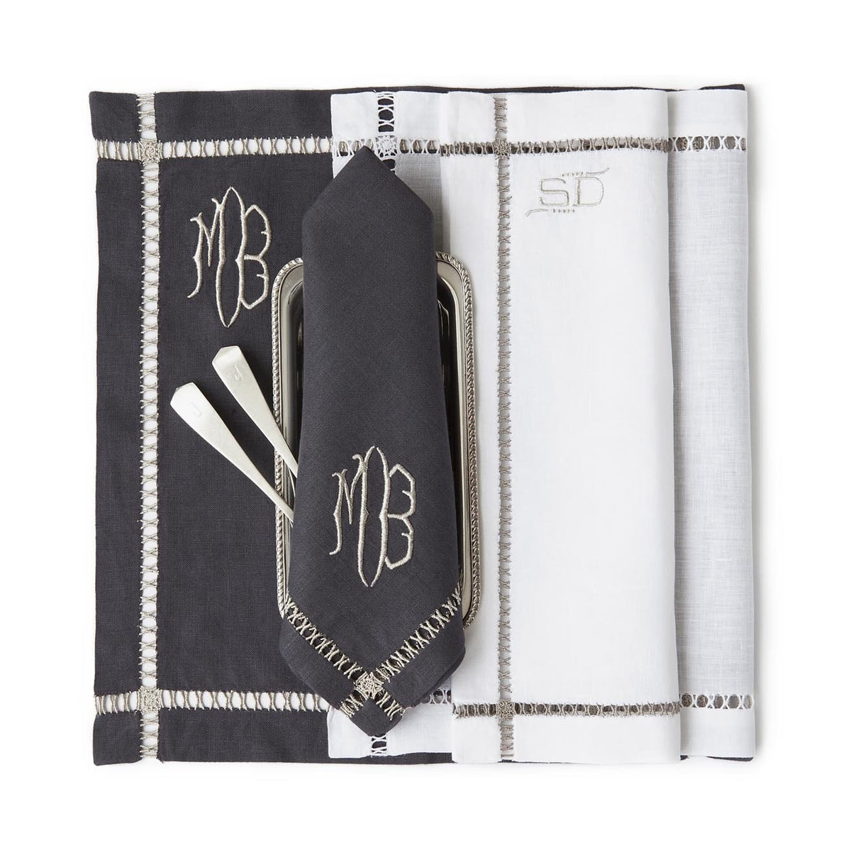 Vannes Table Linens