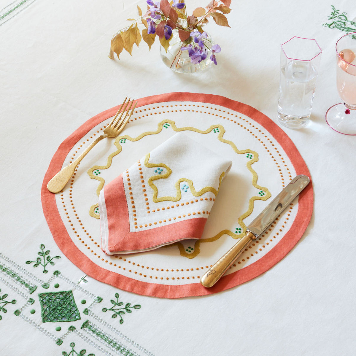 Firenze Round Place Setting