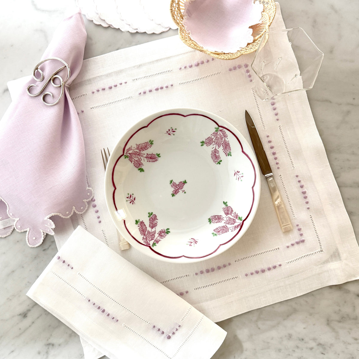 Calais Dinner Napkins - Lilac
