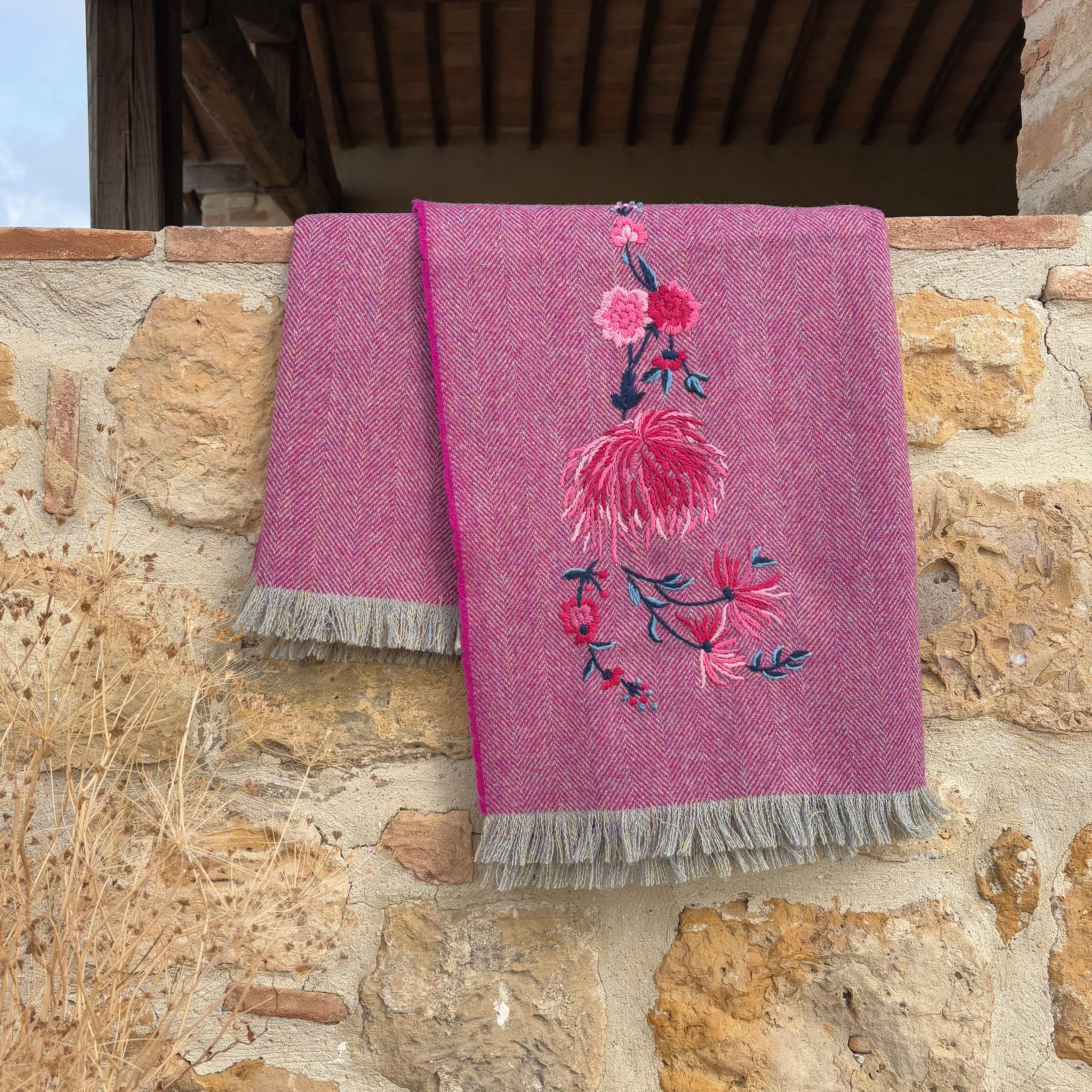 Dahlia Throw