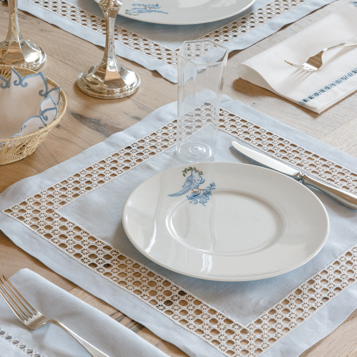 Pitti Place Setting - Powder Blue