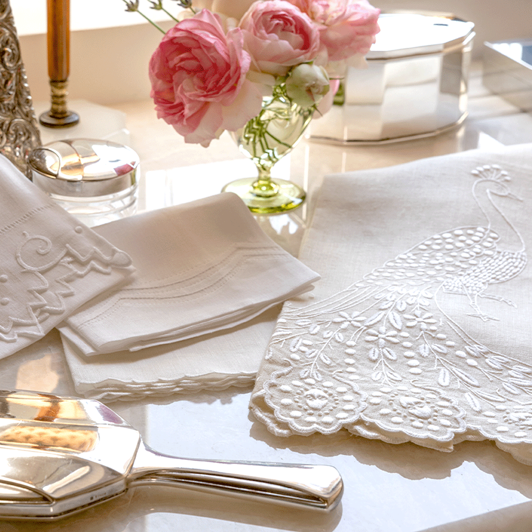 Versailles Guest Towels - Standard