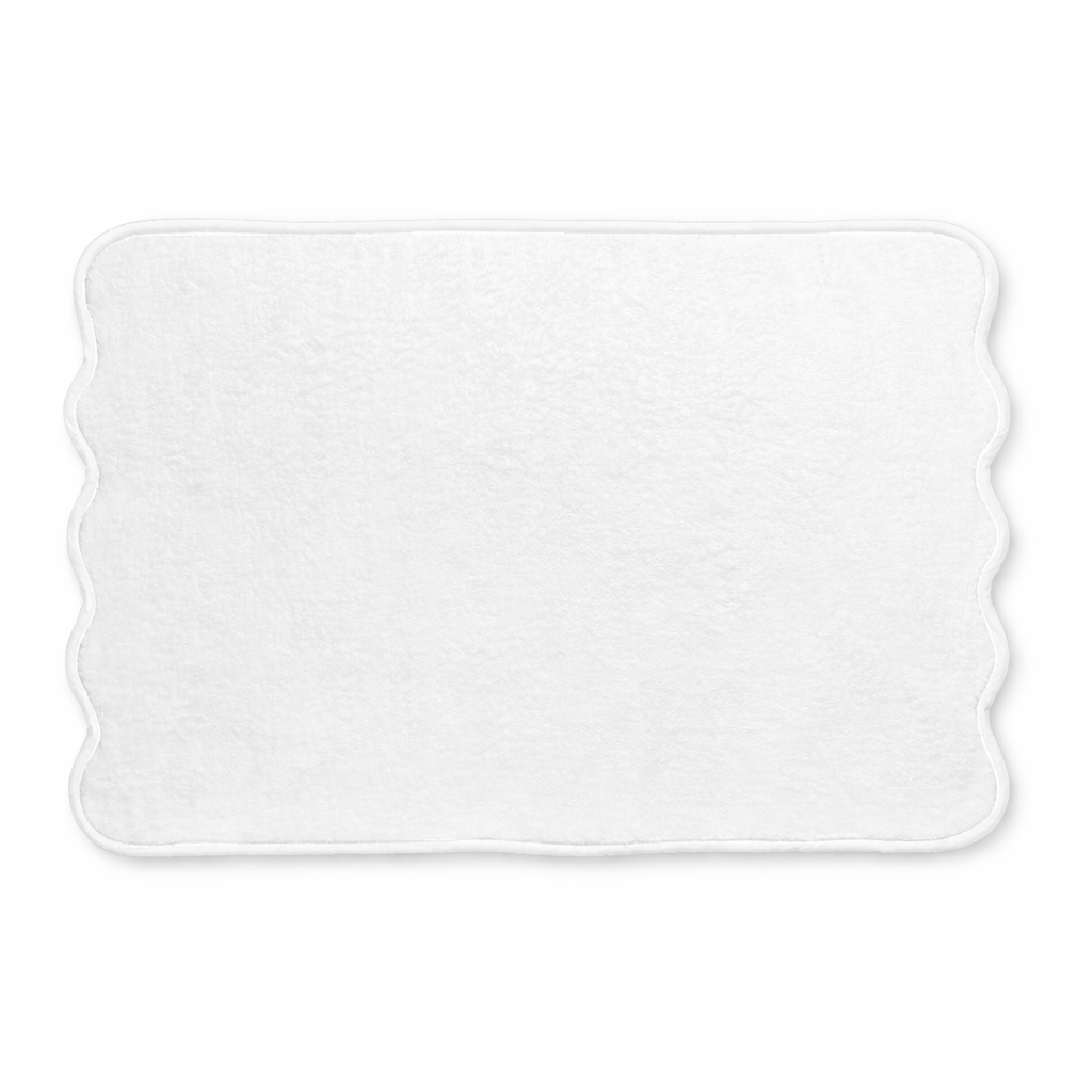Capri Bath Mat Scalloped - White on White