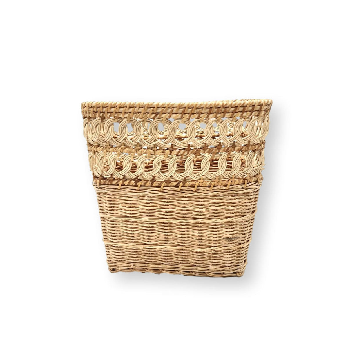 Freccia Wicker Basket-Julia B. Casa