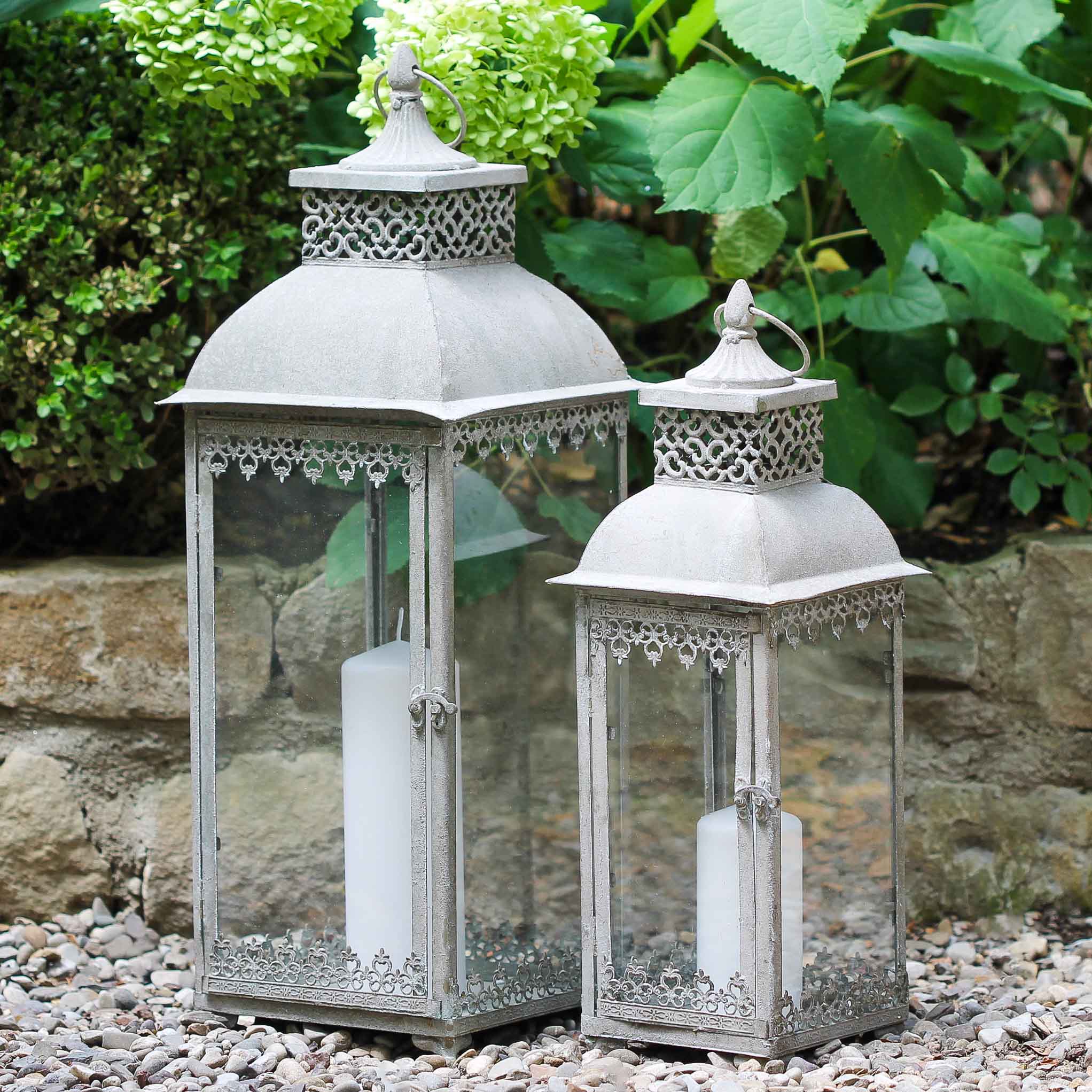 Julia B. Pagoda Lantern - Small